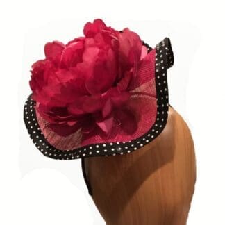 small magenta fascinator