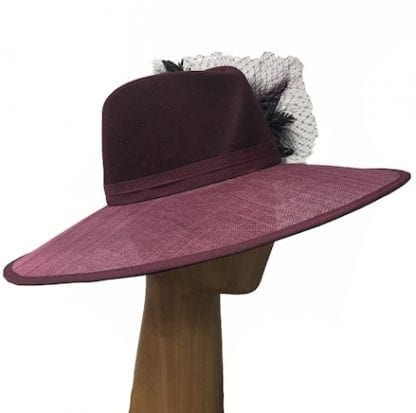 Wine wool crown hat