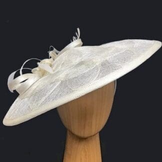 Woven sinamay ivory fascinator