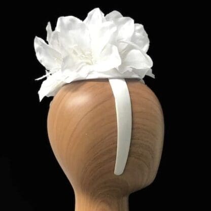 white lilies fascinator