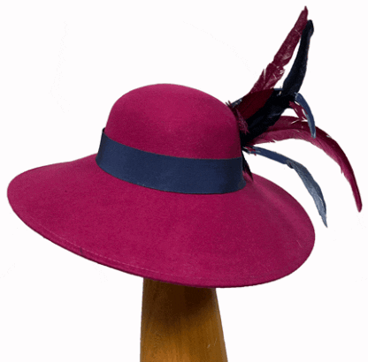 Magenta Navy wool hat