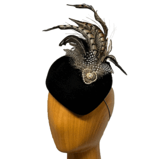 Black wool hat natural feathers