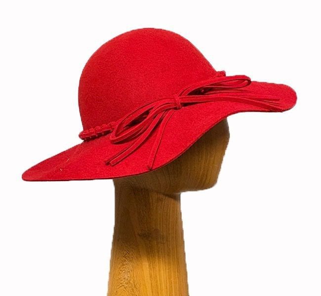 Robin red wool casual - Image 3